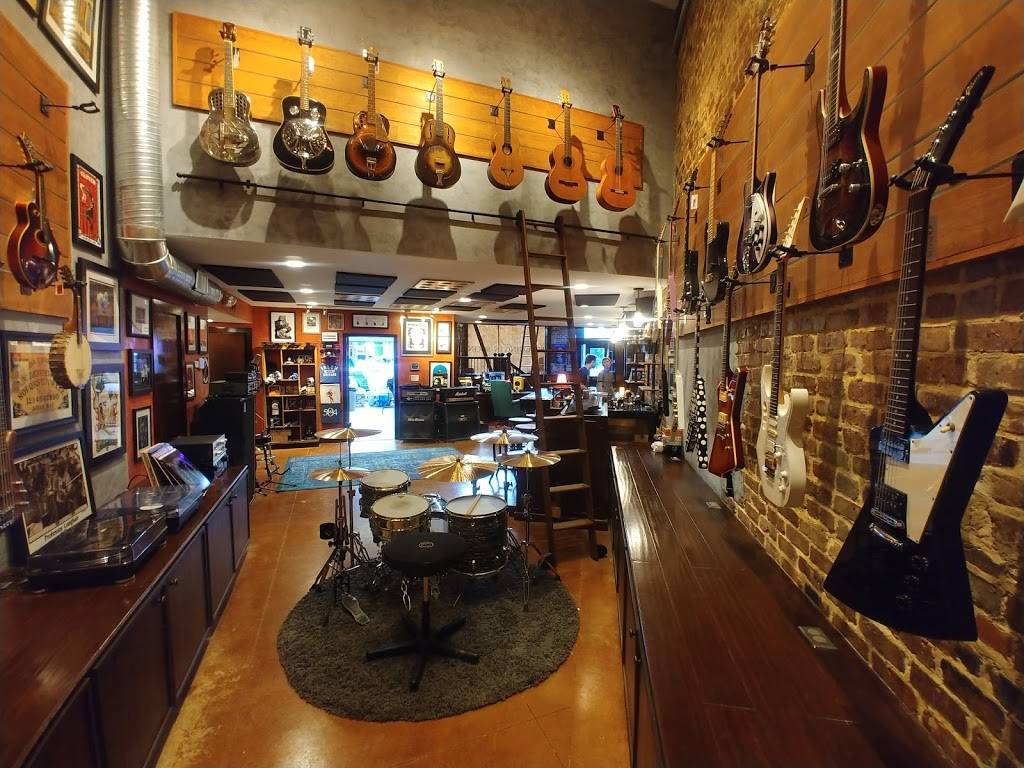 Inlow Guitars - New Orleans | 1700 Magazine St, New Orleans, LA 70130 | Phone: (504) 571-9390