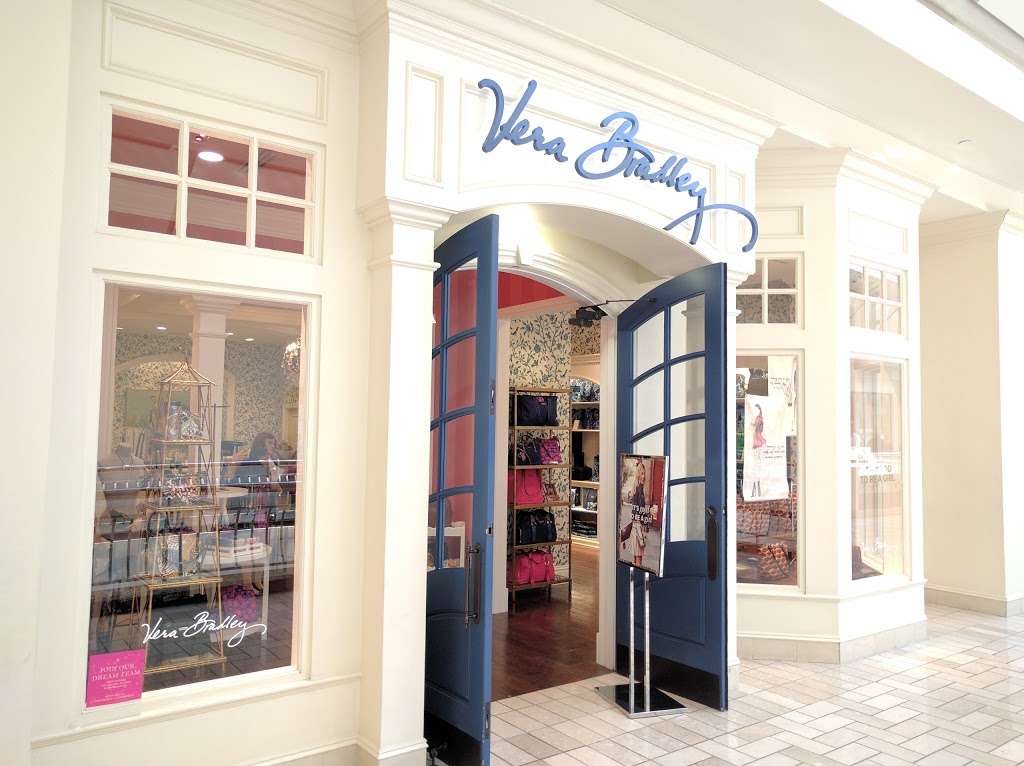 Vera Bradley | 8001-A Tysons Corner Center, McLean, VA 22102, USA | Phone: (703) 790-0316 Vera Bradley | 8001-A Tysons Corner Center, McLean, VA 22102, USA | Phone: (703) 790-0316