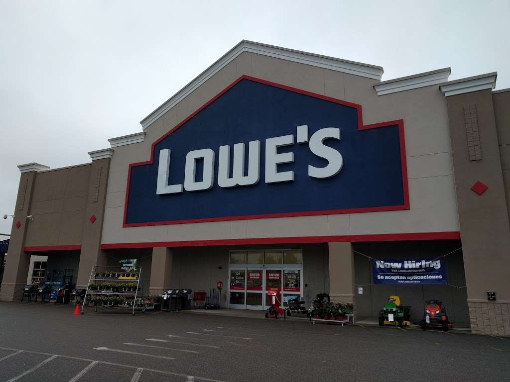 Lowes Home Improvement | 724 W Center St, West Bridgewater, MA 02379, USA | Phone: (508) 559-5200