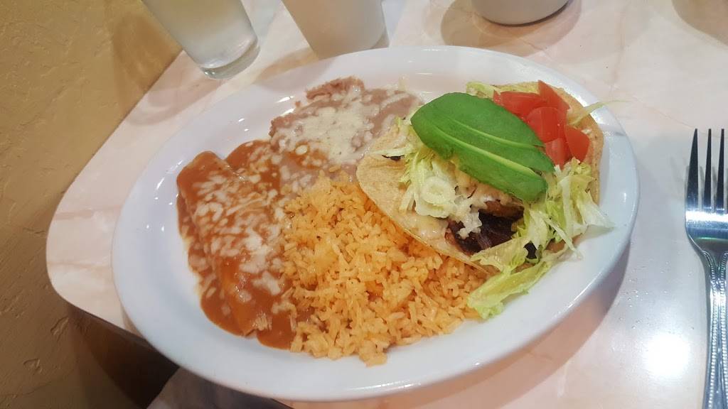 Rancheros Mexican Restaurant | 9525 N Sommerville Dr # 101, Fresno, CA 93720, USA | Phone: (559) 434-2324