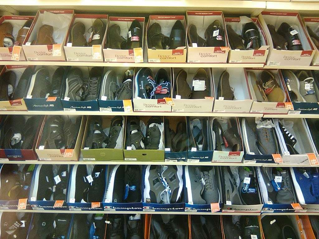 Payless ShoeSource | 4200 Macdonald Ave Ste G, Richmond, CA 94805 | Phone: (510) 965-0440