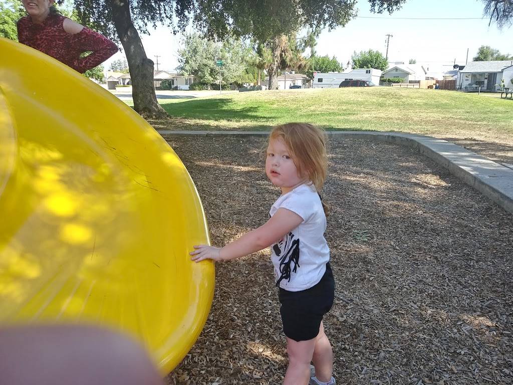 Stramler Park | 4003 Chester Ave, Bakersfield, CA 93301 | Phone: (661) 868-7000