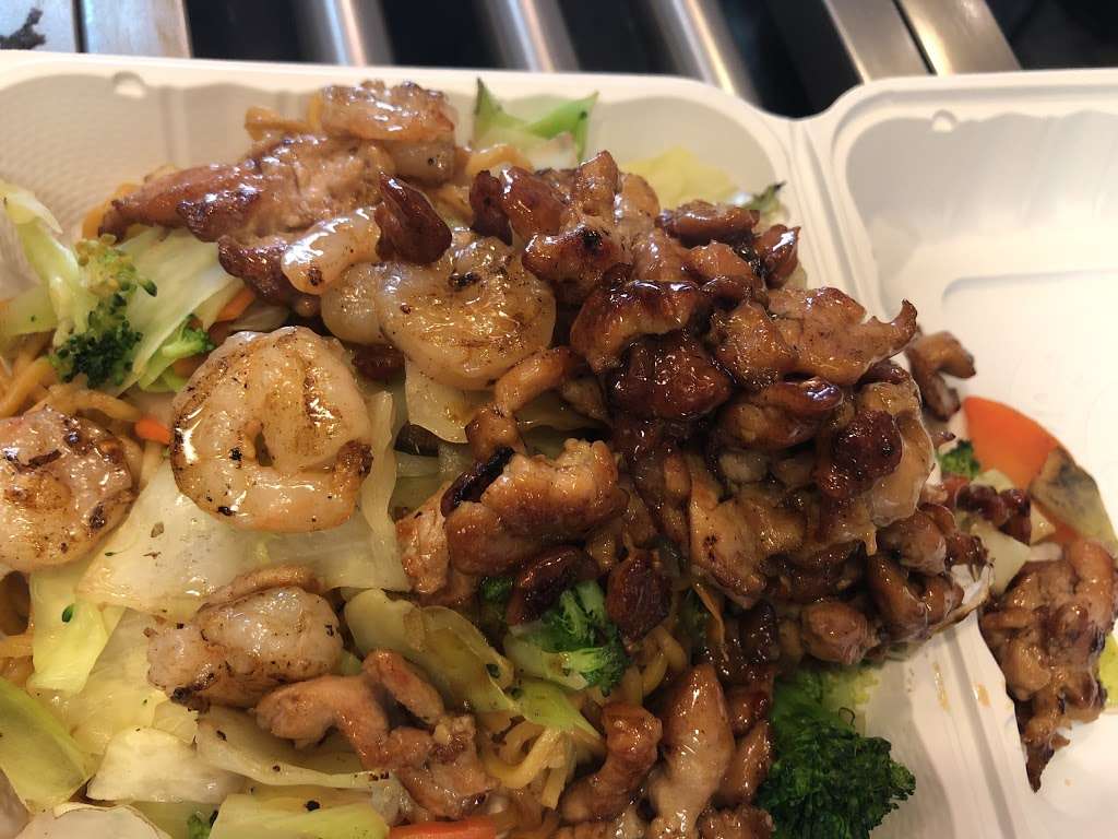 Quickfire Japanese Hibachi | 566 N Frederick Ave, Gaithersburg, MD 20877 | Phone: (301) 869-8168