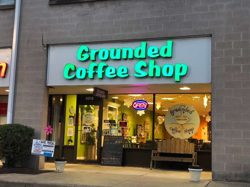 Grounded Coffee Shop | 6919 Telegraph Rd, Alexandria, VA 22310, USA | Phone: (703) 341-6612