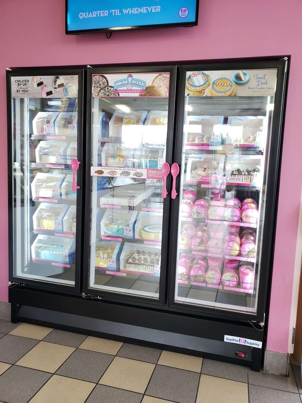 Baskin-Robbins | 20165 Saticoy St, Winnetka, CA 91306, USA | Phone: (818) 341-5050