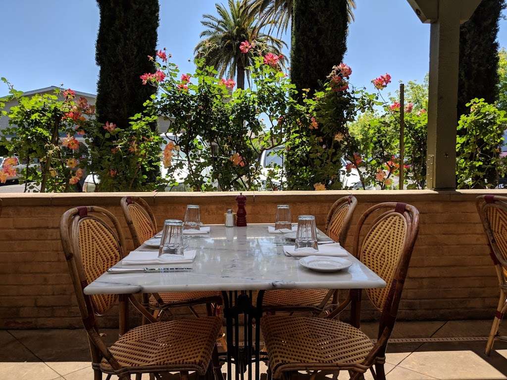 Bistro Jeanty | 6510 Washington St, Yountville, CA 94599, USA | Phone: (707) 944-0103