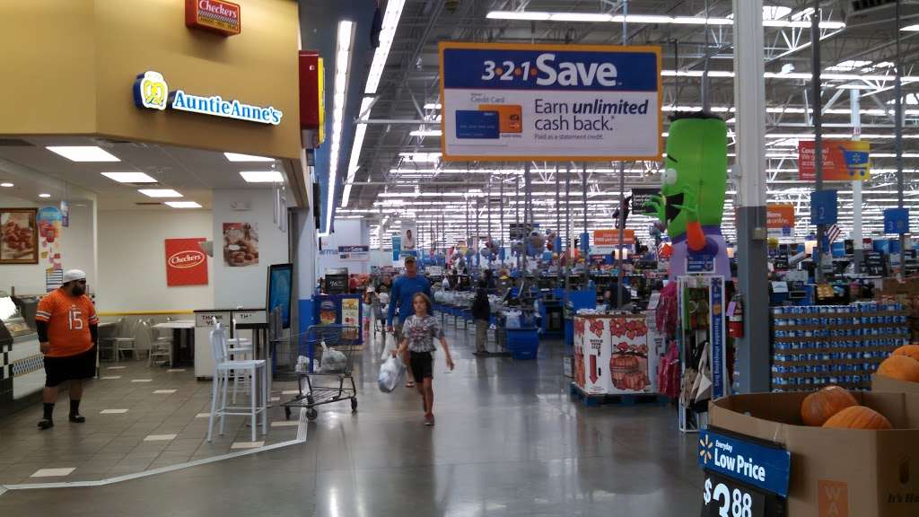 Walmart Supercenter | 6530 Trading Square, Haymarket, VA 20169, USA | Phone: (703) 468-2445