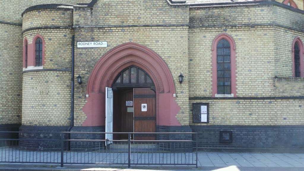 English Martyrs R C Church | 142 Rodney Rd, London SE17 1RA, UK | Phone: 020 7703 4967