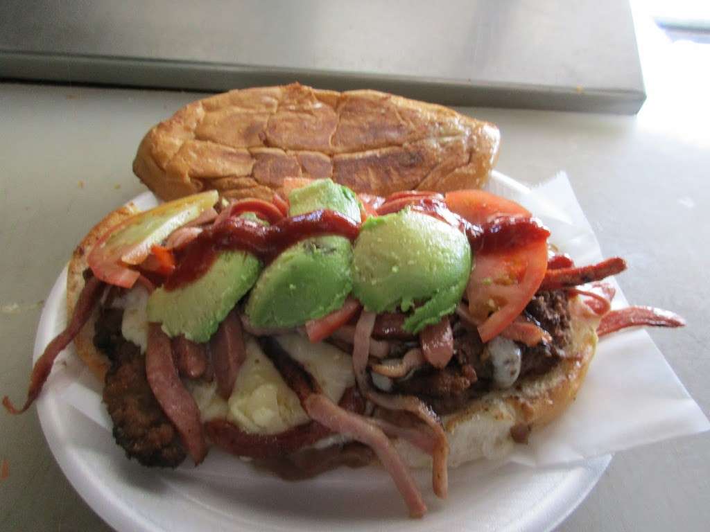 Taqueria Don Tin #4 | 1623, 522 E Little York Rd, Houston, TX 77076 | Phone: (832) 267-0839