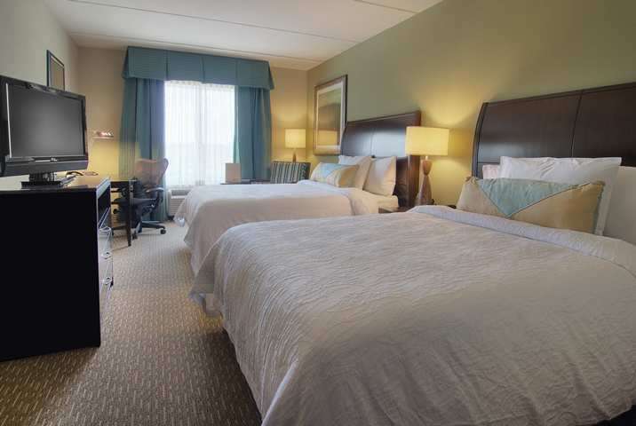 Hilton Garden Inn Houston-Pearland | 12101 Shadow Creek Pkwy, Pearland, TX 77584, USA | Phone: (713) 340-0110