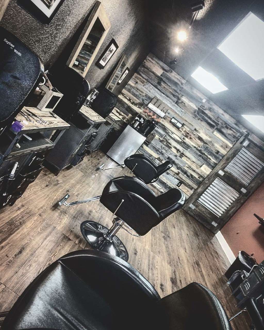 theSHED Hair Studio | 2607 S Ferncreek Ave, Orlando, FL 32806, USA | Phone: (407) 610-1038