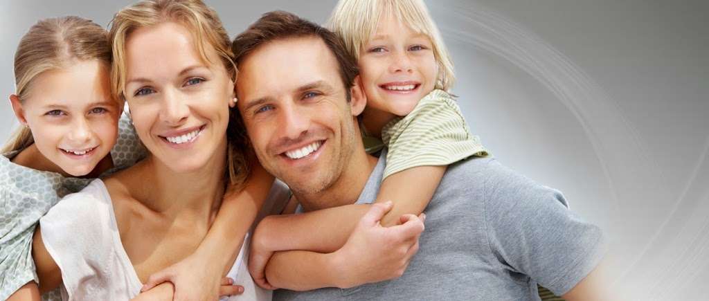 Parkville Dental Center | 6320 Lakecrest Ln, Parkville, MO 64152, USA | Phone: (816) 741-4611