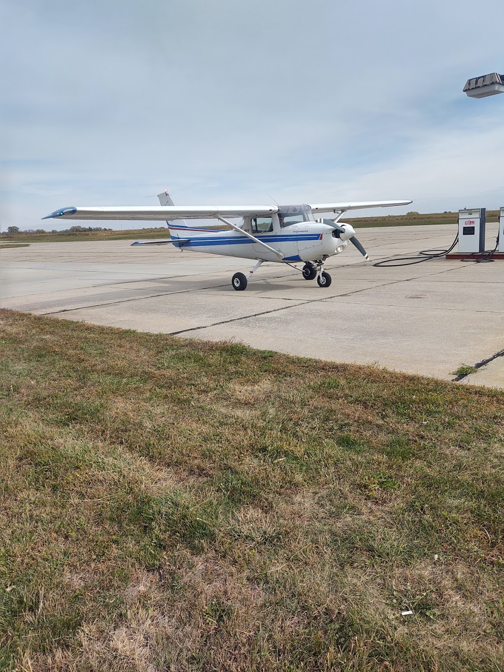 Crete Municipal Airport - CEK | 2429 County Road F, Crete, NE 68333, USA | Phone: (402) 826-4408