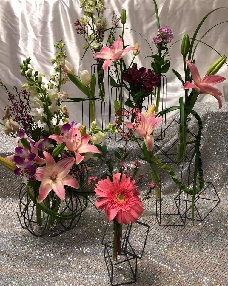 Annas Flowers & Gifts | 7848 Church St #2403, Millington, TN 38053, USA | Phone: (901) 873-4216