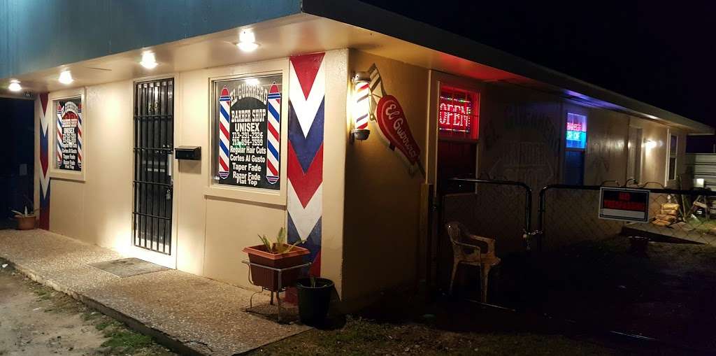 El Guerrero Barbershop Unisex | 2006 Avenue D, Rosenberg, TX 77471 | Phone: (713) 291-2324