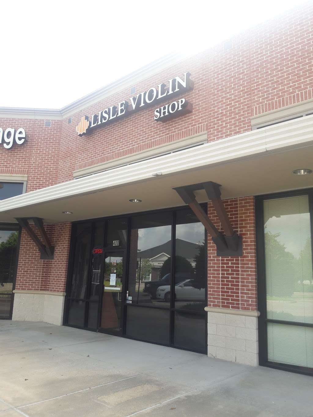 Lisle Violin Shop - Katy | 1575 West Grand Parkway South #400, Katy, TX 77494, USA | Phone: (281) 396-4848