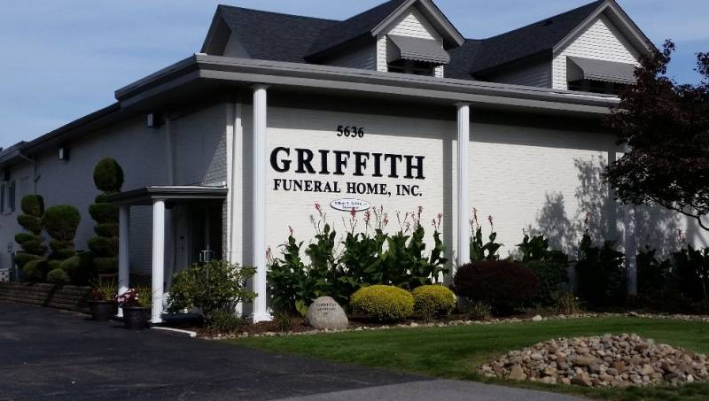 Griffith Funeral Home, Inc. | 5636 Brownsville Rd, Pittsburgh, PA 15236, USA | Phone: (412) 655-4600