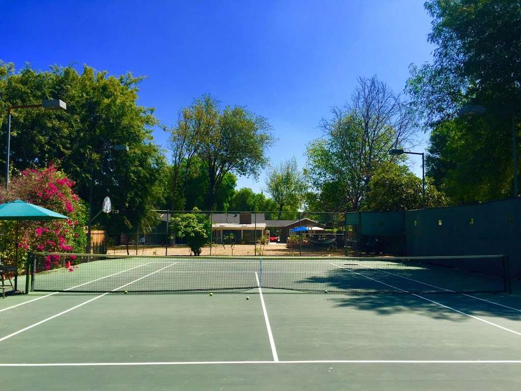 Tennislessons.NET | 8535 Amestoy Ave, Northridge, CA 91325 | Phone: (818) 416-3660