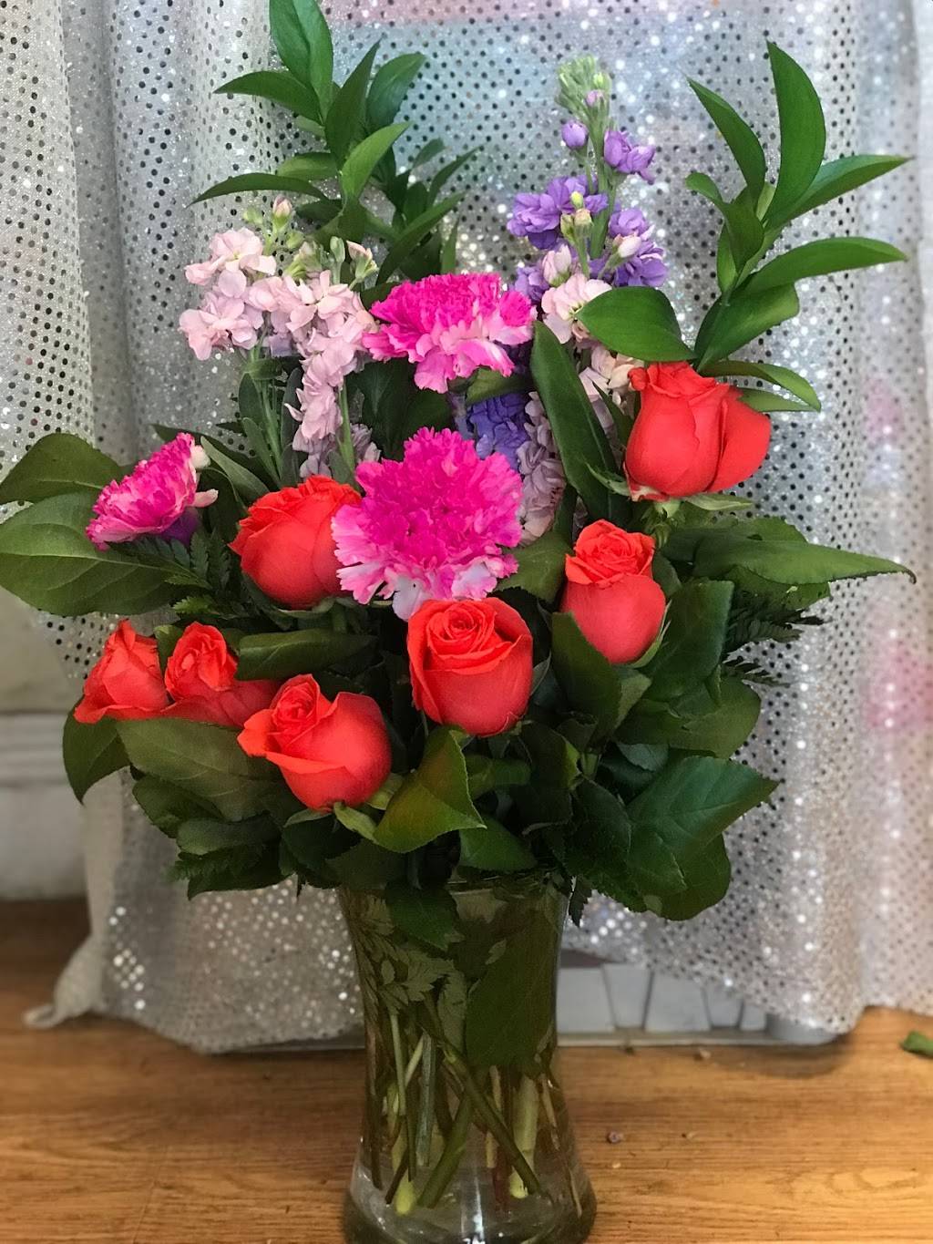 Yumbrel Flowers-Same Day Deliver in Las Vegas NV-Flowers Decorat | 1610 E Charleston Blvd STE 130, Las Vegas, NV 89104, USA | Phone: (702) 505-7957