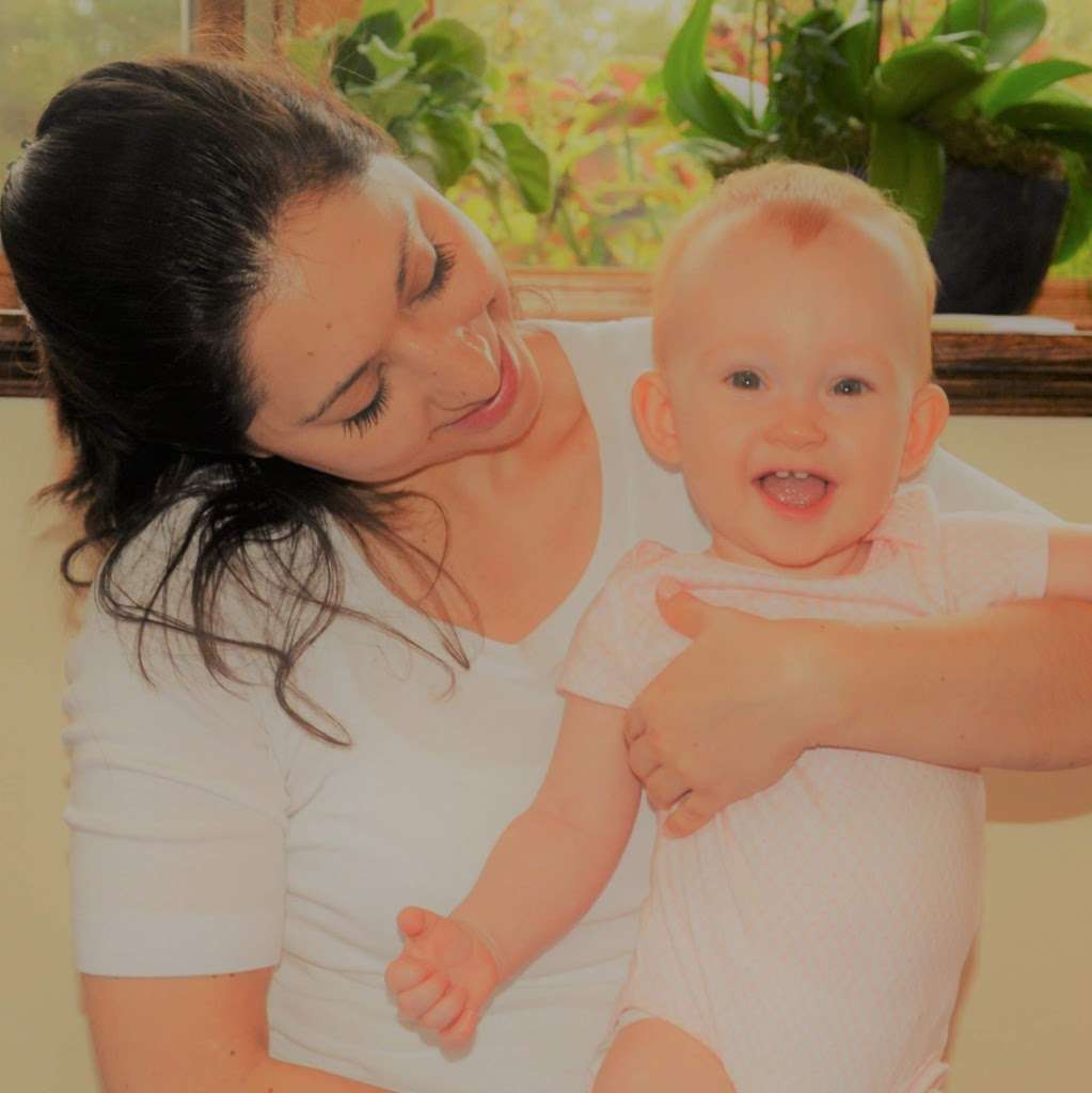 Miss Angela Marcotte baby movement physical therapist | 600 Basil Rd, Lake Bluff, IL 60044, USA | Phone: (847) 964-3752