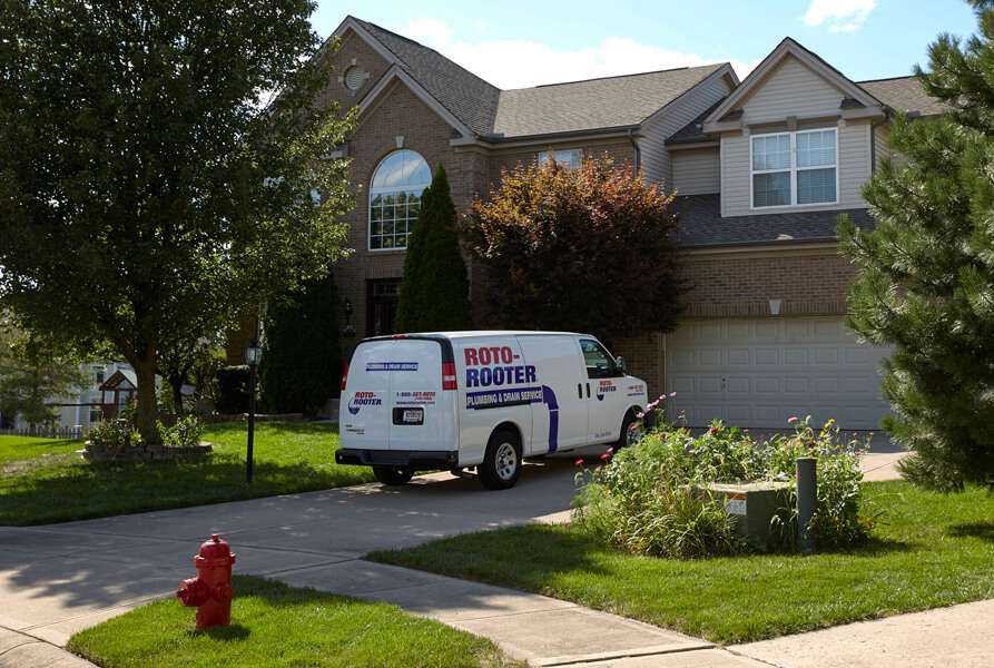 Roto-Rooter Plumbing & Water Cleanup | 1691 Town Center St #104, Aurora, IL 60504 | Phone: (630) 378-0032