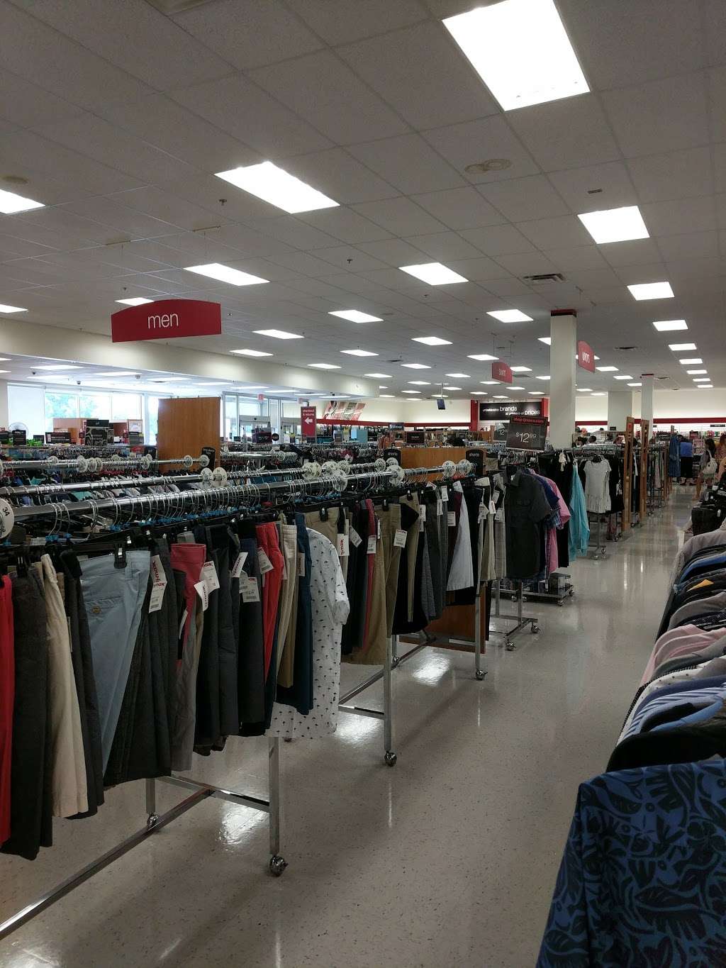 T.J. Maxx - 25 Robert Dr, Easton, MA 02375, USA - BusinessYab