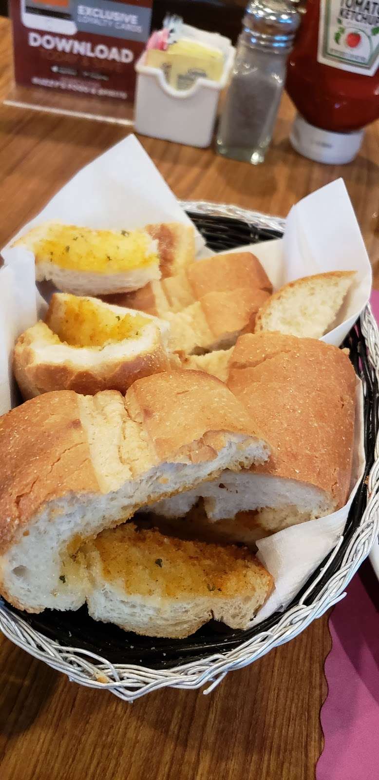 Buzzys Food & Spirits | 3283, 200 Stelton Rd, Piscataway Township, NJ 08854, USA | Phone: (732) 752-2229