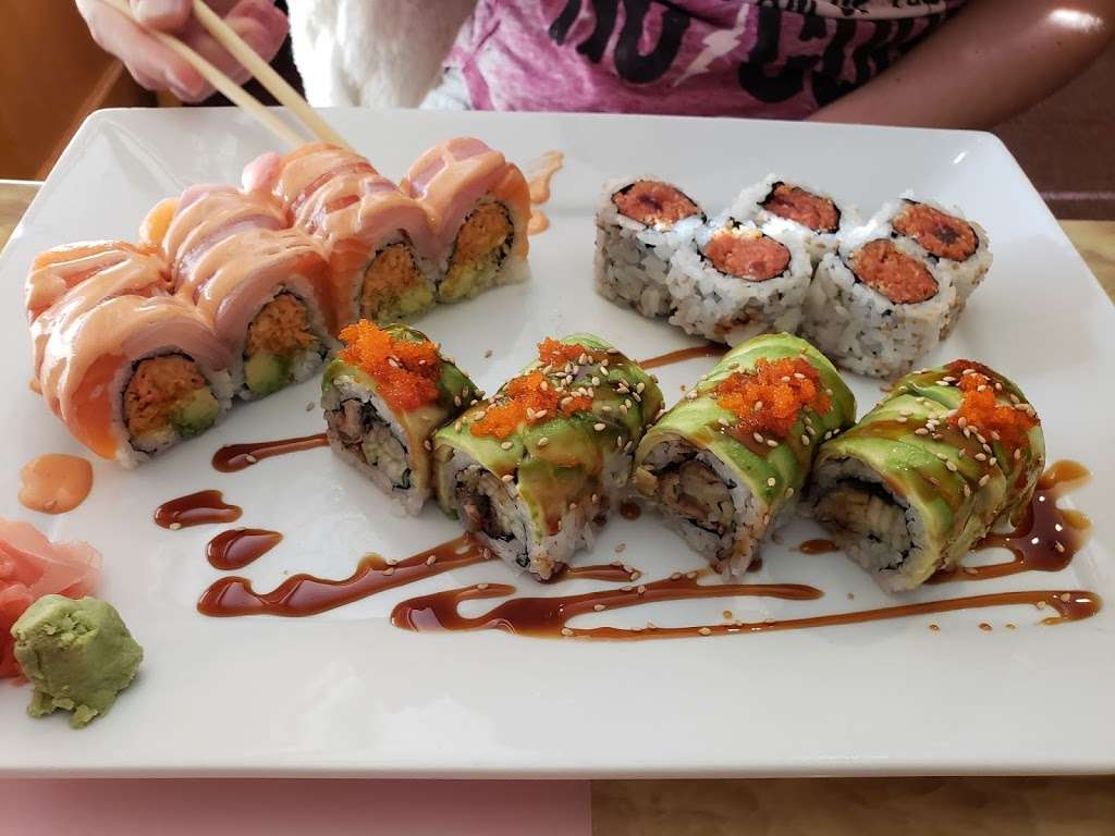 Honada Sushi & Hibachi | 8501 75th St G, Kenosha, WI 53142 | Phone: (262) 697-5228