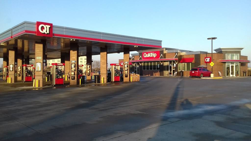 QuikTrip | 3520 N Oliver Ave, Wichita, KS 67220, USA | Phone: (316) 687-0582