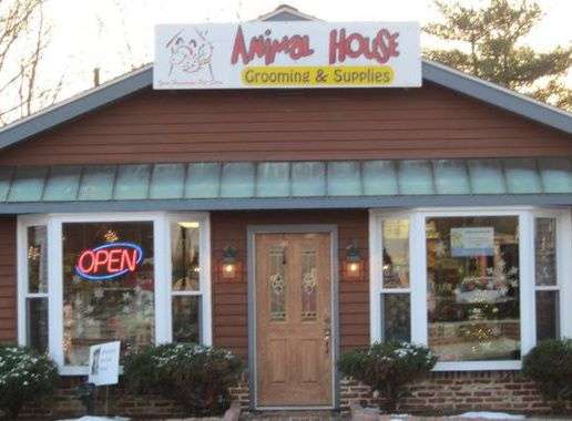 Animal House Grooming & Pet Supplies | 229 W Absecon Blvd, Absecon, NJ 08201, USA | Phone: (609) 383-0243