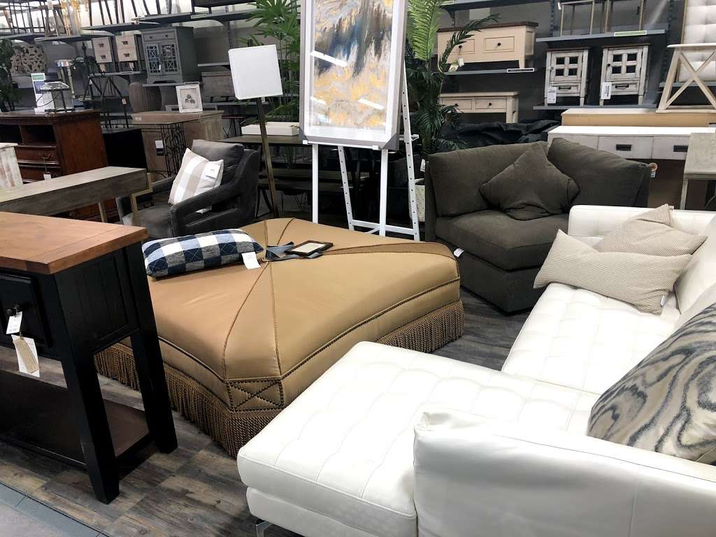 Homesense | 3144 E Main St, Mohegan Lake, NY 10547, USA | Phone: (914) 528-0194