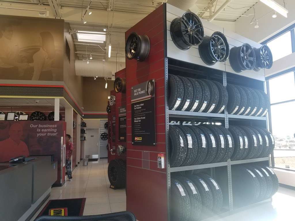 Les Schwab Tire Center | 13374 Main St, Hesperia, CA 92345 | Phone: (442) 267-9119