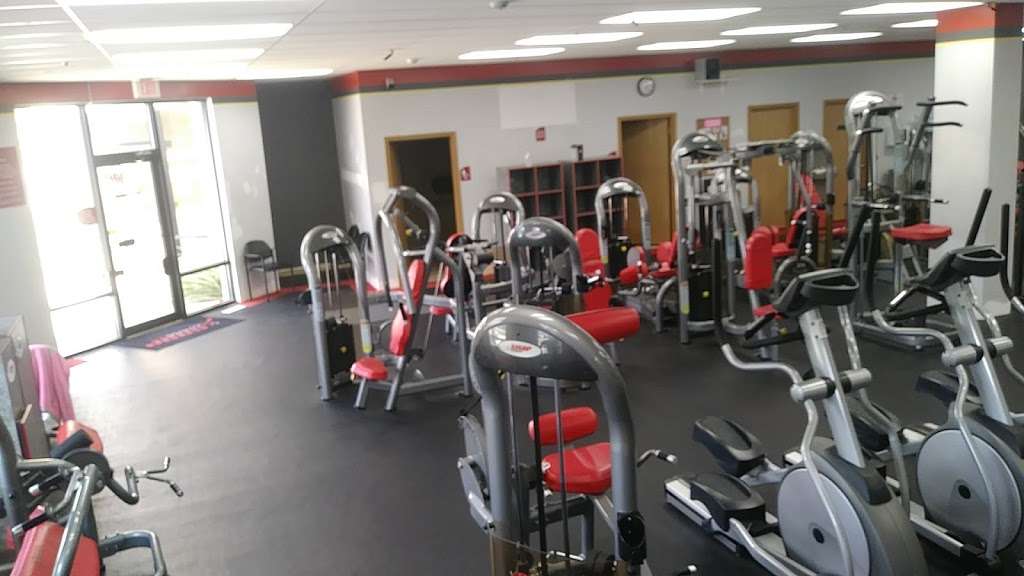 Snap Fitness | 910 Greenlee St C, Marengo, IL 60152, USA | Phone: (815) 568-6000