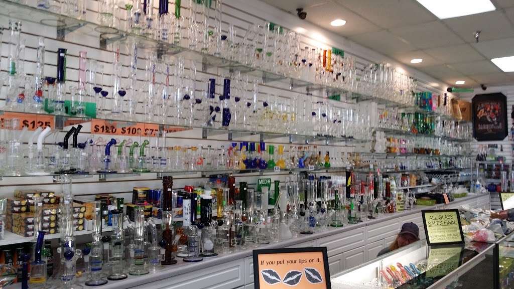 J Smoke Shop | 5140 W Peoria Ave #142, Glendale, AZ 85302 | Phone: (623) 773-3550