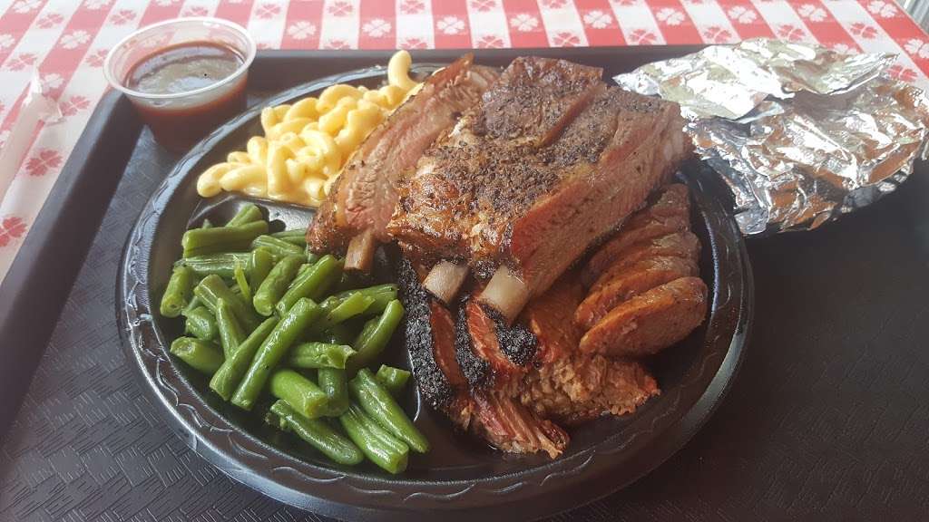 Witt Pit BBQ | 2516 1st St, Rosenberg, TX 77471, USA | Phone: (832) 759-5182