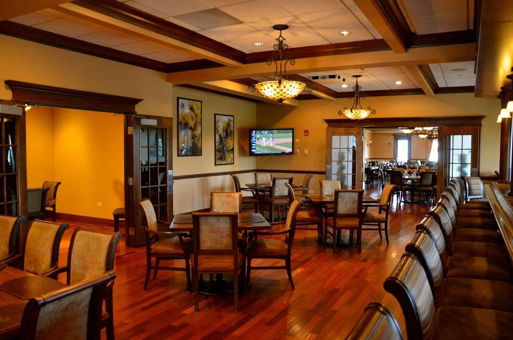 Hawk Country Club | 5N748 Burr Rd, St. Charles, IL 60175, USA | Phone: (630) 318-0495