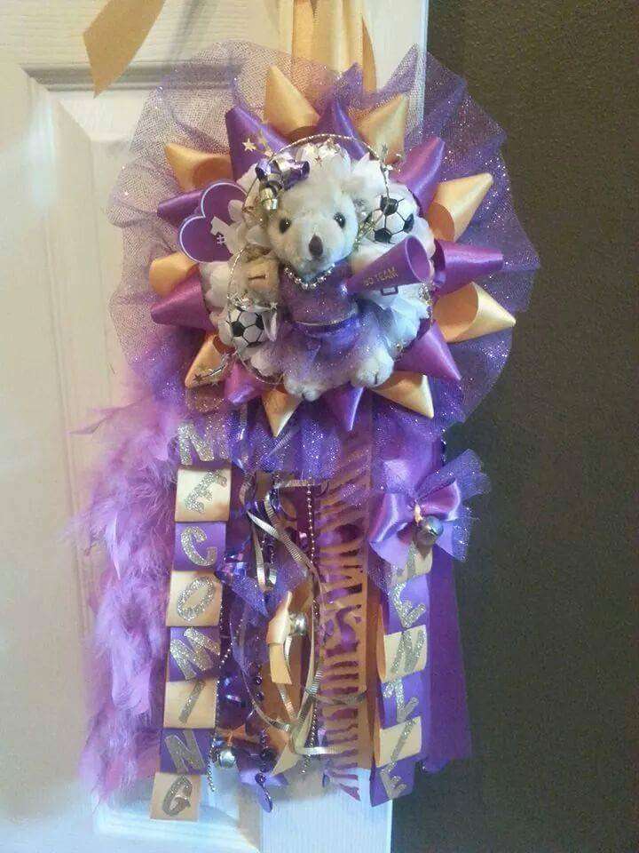 Montgomery Mums & Garters | 3306 Hemingway Dr, Montgomery, TX 77356, USA | Phone: (832) 331-6117