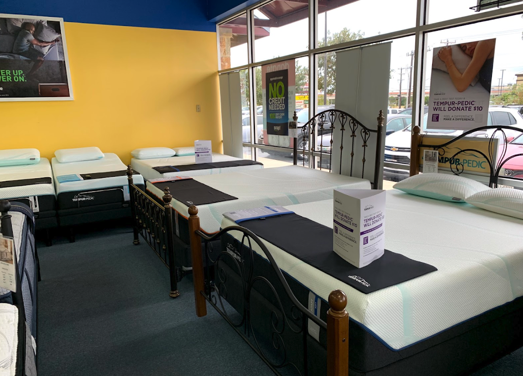 Factory Mattress | 10670 Culebra Rd #101, San Antonio, TX 78251, USA | Phone: (210) 361-3923