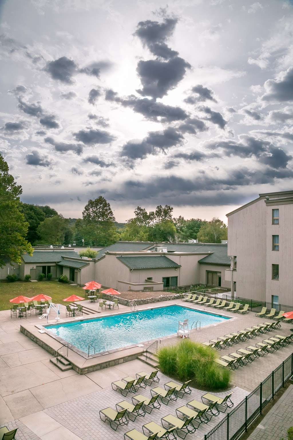 The Riverwalk Athletic Club at the Heritage Hotel | 522 Heritage Rd, Southbury, CT 06488, USA | Phone: (203) 267-2697