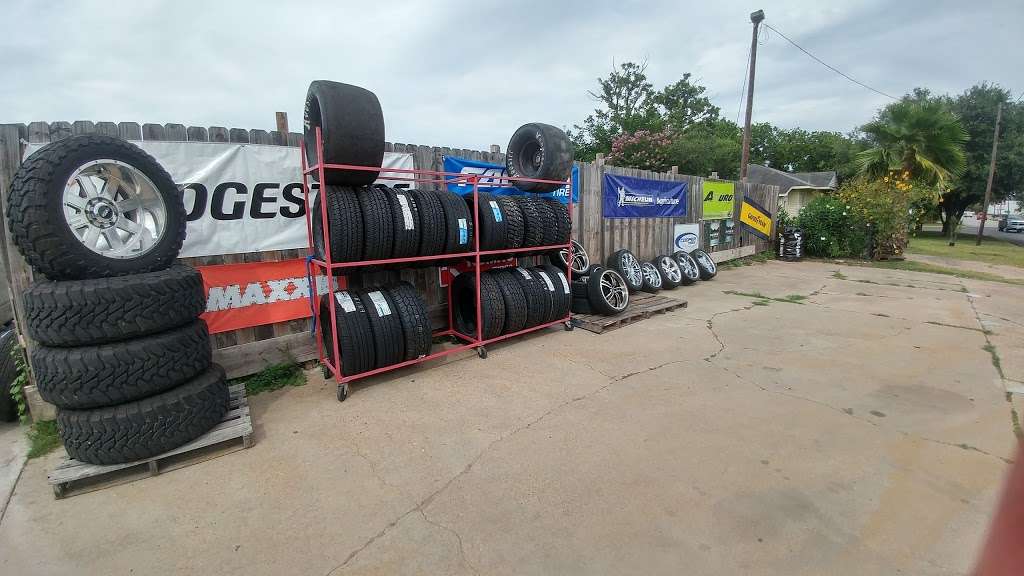 Navasota Tire Depot | 618 N Lasalle St, Navasota, TX 77868, USA | Phone: (936) 825-0111