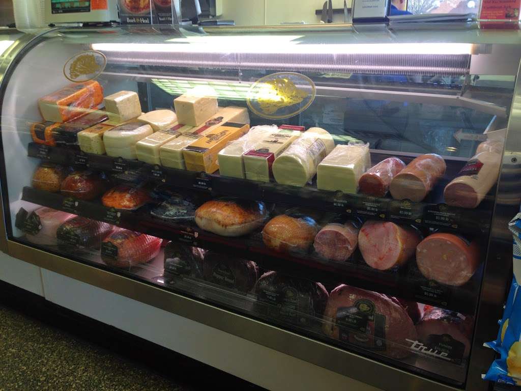 Savory Deli & Market Inc | 2801 Fallston Rd, Fallston, MD 21047 | Phone: (410) 692-0201