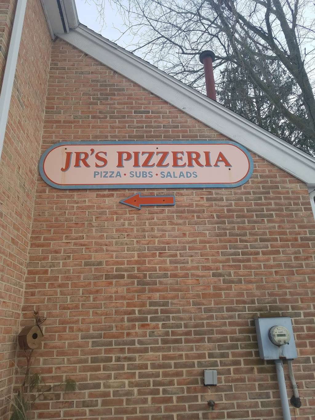 J Rs Pizzeria | 24 Village Center Dr, Reading, PA 19607, USA | Phone: (610) 775-4440