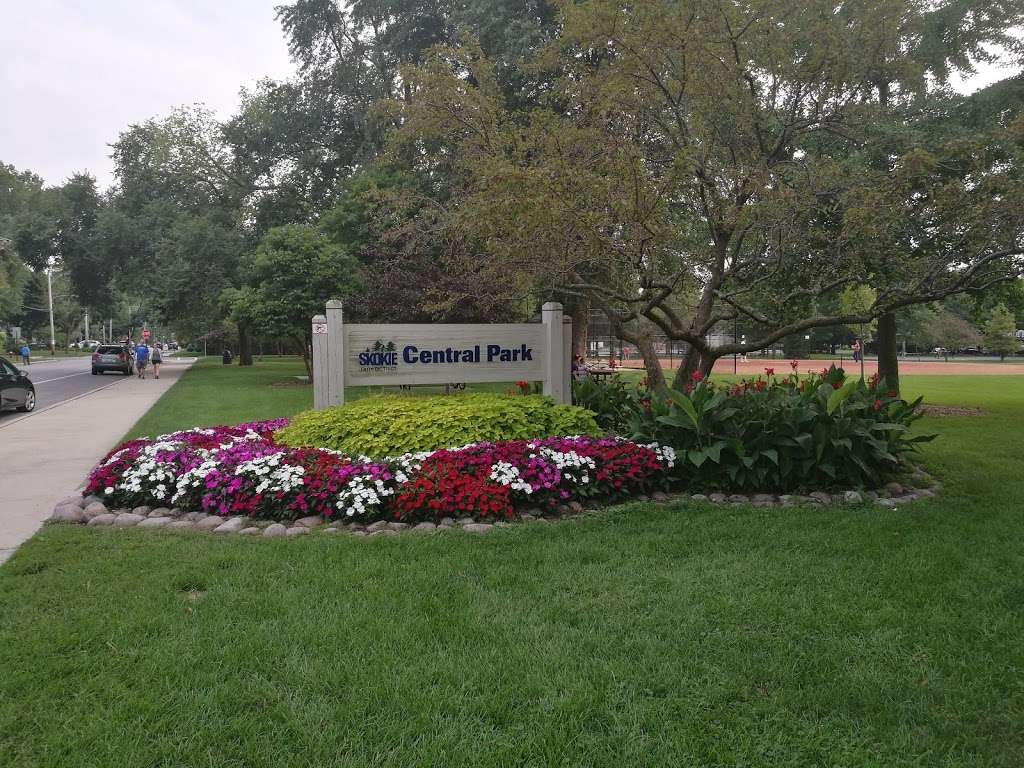 Central Park | 9350 Central Park Avenue, Skokie, IL 60203, USA | Phone: (847) 674-1500