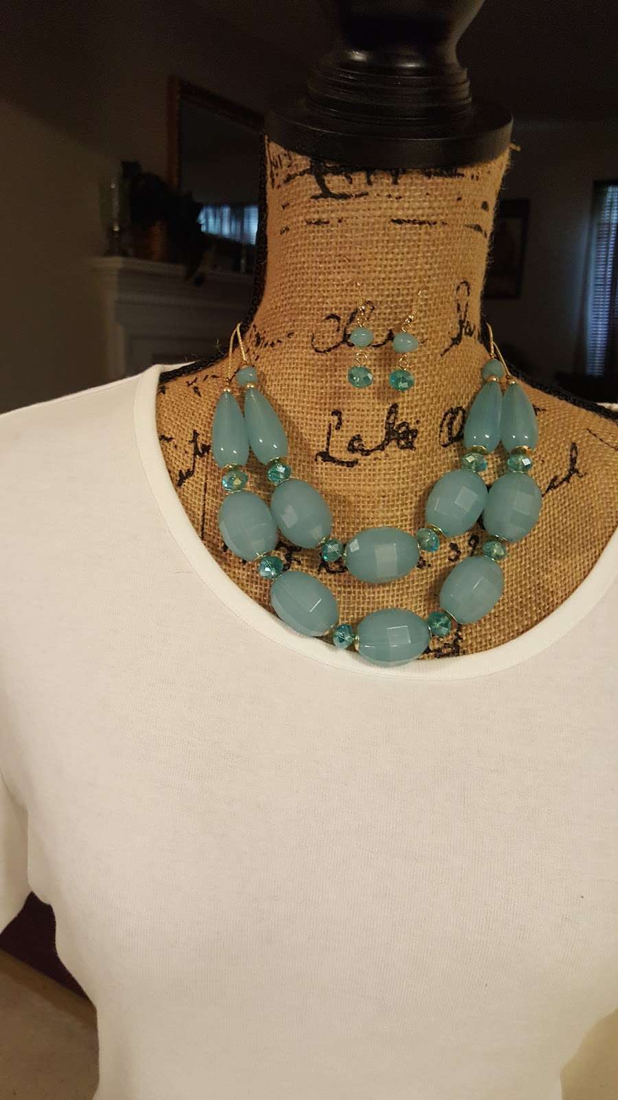 Victorias Corner | 5 Cabarrus Ave W, Concord, NC 28025, USA | Phone: (704) 497-4780