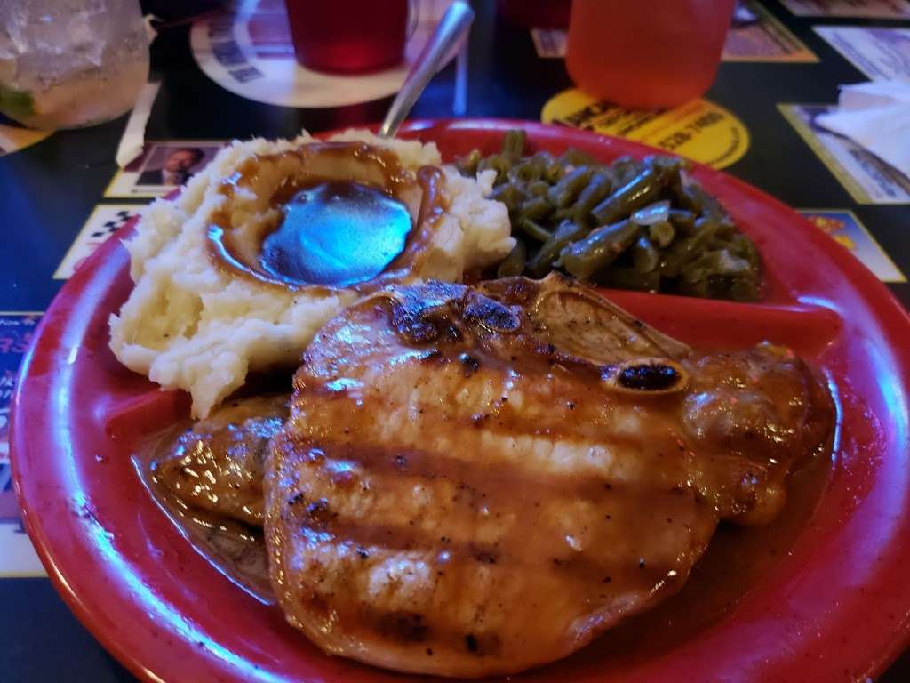 Lancaster’s BBQ | 515 Rinehardt Rd, Mooresville, NC 28115 | Phone: (704) 663-5807