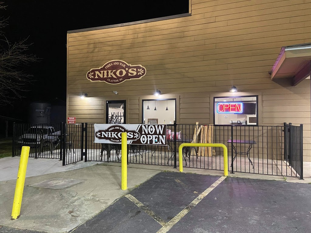 Nikos Pizza and Bar | 9005 Cleveland Rd Ste B, Clayton, NC 27520, USA | Phone: (919) 300-1695