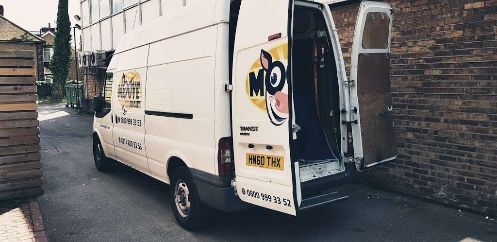 Man With A Van - Moove Right! | 22 Foxton Rd, Hoddesdon EN11 8RX, UK | Phone: 0800 999 3352