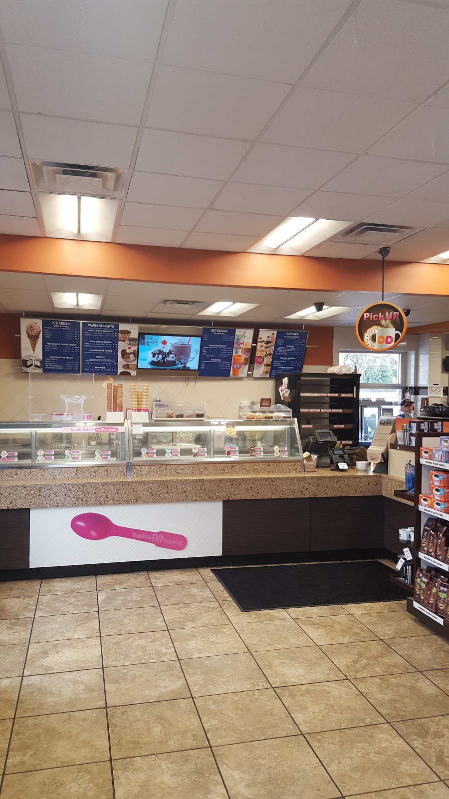 Dunkin | 2055 N Reading Rd, Denver, PA 17517, USA | Phone: (717) 336-2332