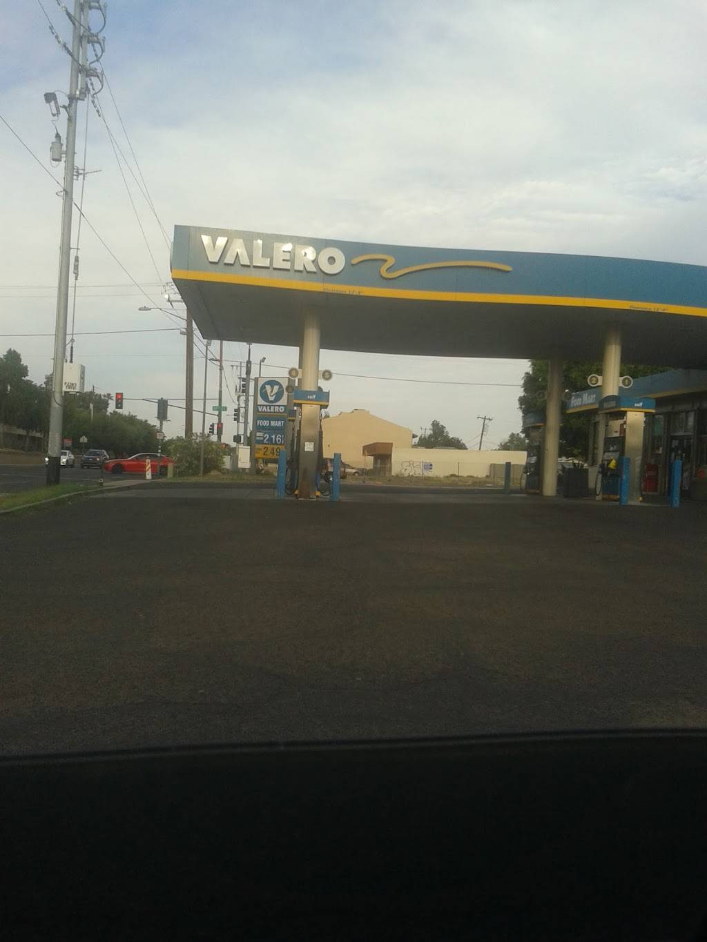 Valero | 1949 E Osborn Rd, Phoenix, AZ 85016, USA | Phone: (602) 266-1400