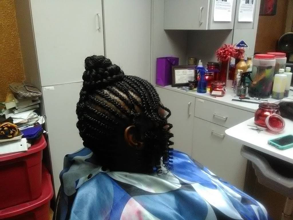 Golden Salon Services Braids In Plano | 910 W Parker Rd, Plano, TX 75075, USA | Phone: (214) 734-0044